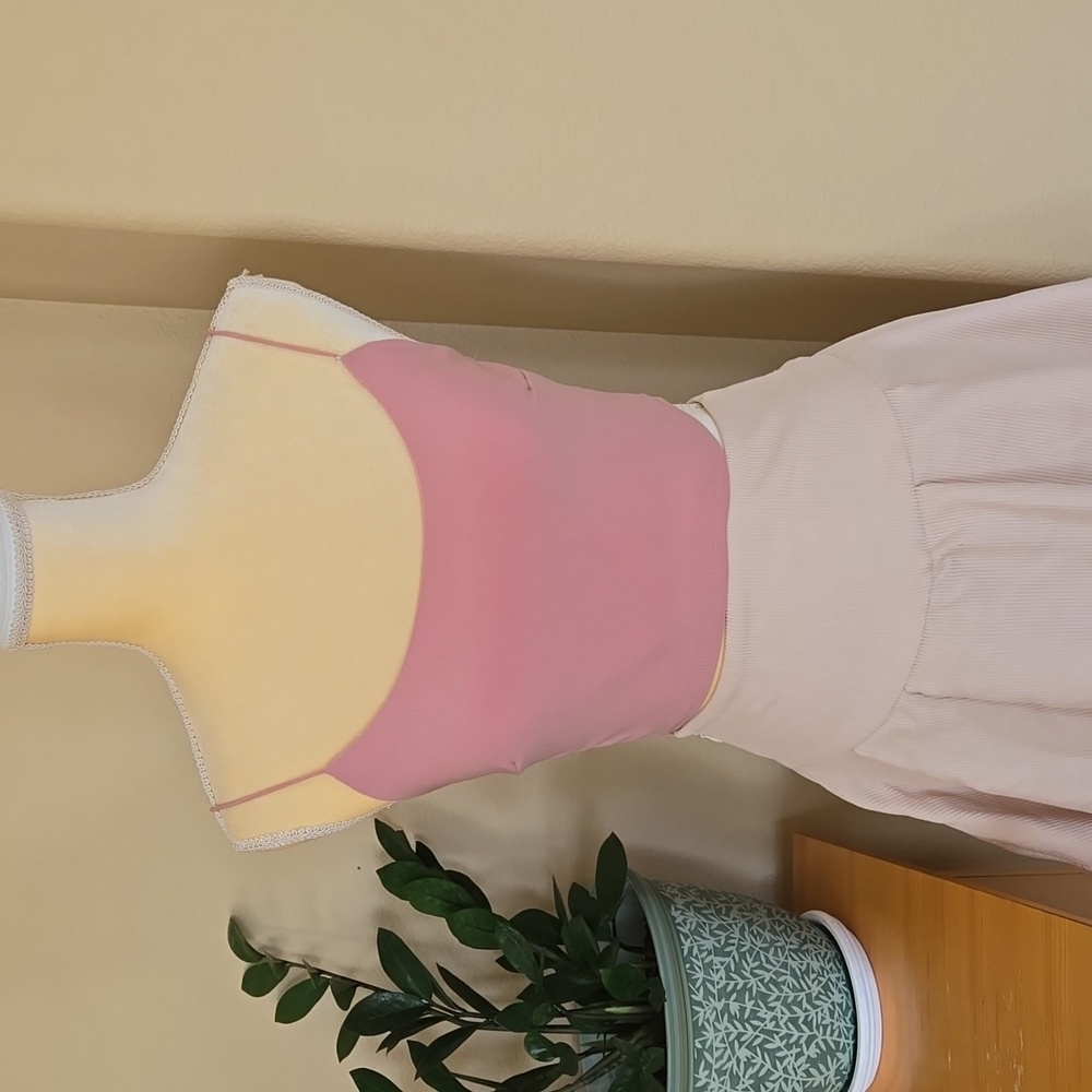 7day wknd Pink Crop Cami